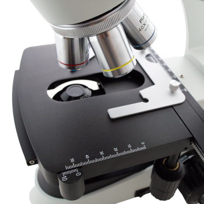 MICROSCOPIO BIOLÓGICO SUPERIOR QUANTUM BM